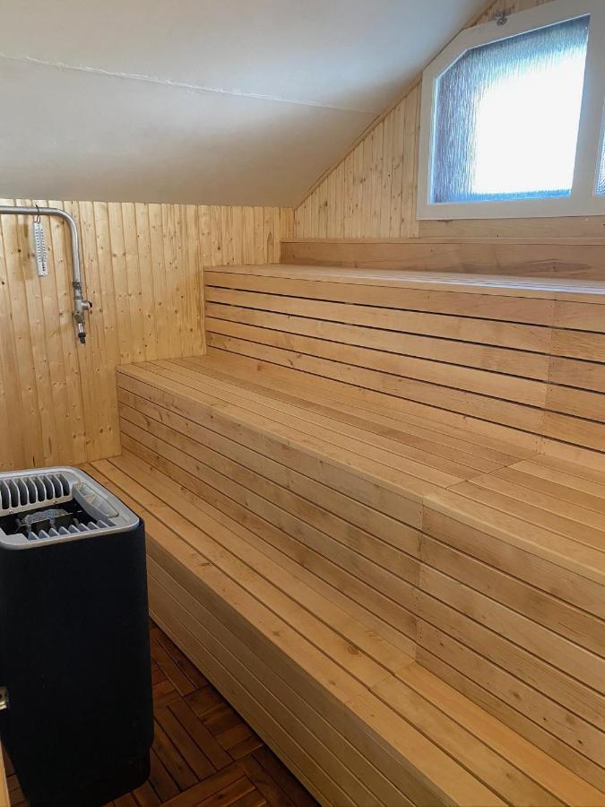 Hostel Kalvs Skolhus Exteriér fotografie